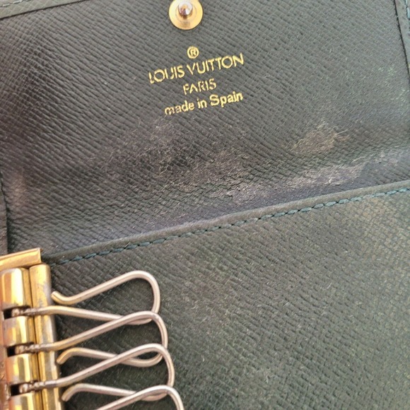LOUIS VUITTON Green Taiga Leather 6 Hooks Key Holder Case Small Wallet Trifold - Picture 4 of 9